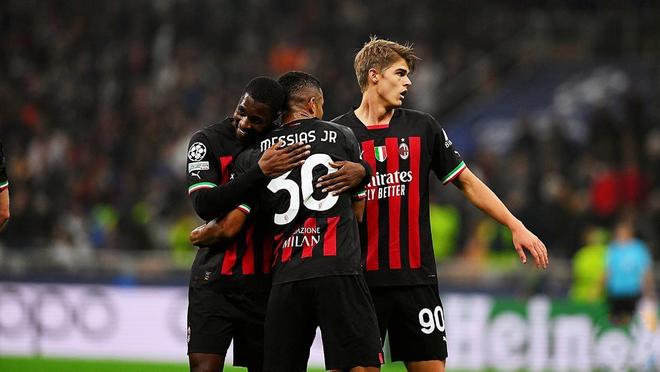 2025中超官方最佳球员候选：瓦科、莱昂纳多领衔，王钰栋在列（2025中超最佳球员官方候选出炉：瓦科、莱昂纳多领跑，王钰栋上榜）