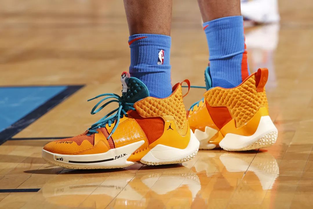 比萨vs帕尔马：恩佐拉、埃贝彻尔首发，马特奥-佩莱格里诺、阿德里安-贝尔纳韦出战（比萨对阵帕尔马：恩佐拉、埃贝彻尔先发，马特奥-佩莱格里诺、阿德里安-贝尔纳韦登场）