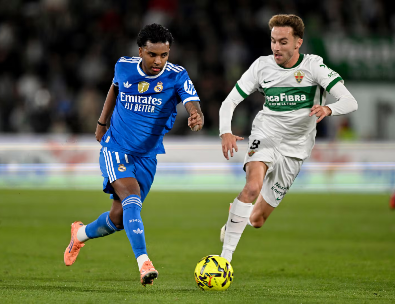 李磊：最遗憾是主场输给申花，有一段时间自己上场都没信心（李磊直言：遗憾主场负申花，一度上场都没信心）