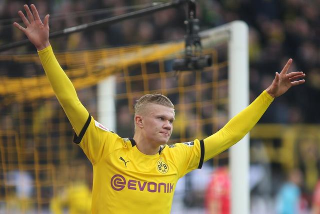 英超前瞻：利兹联伤兵满营残阵出征，切尔西近期状态极为出色（英超前瞻：利兹联伤病缠身客场出击，切尔西近况火热）