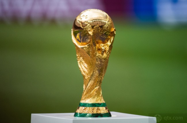 U21女排世锦赛：中国女排晋级，与美国队巅峰对决锁定小组第一（U21女排世锦赛：中国女排出线，将战美国争夺小组头名）