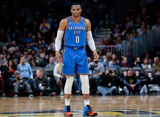 2胜1平，曼联夺得2025年英超夏季赛冠军（曼联凭2胜1平的战绩加冕2025英超夏季赛冠军）