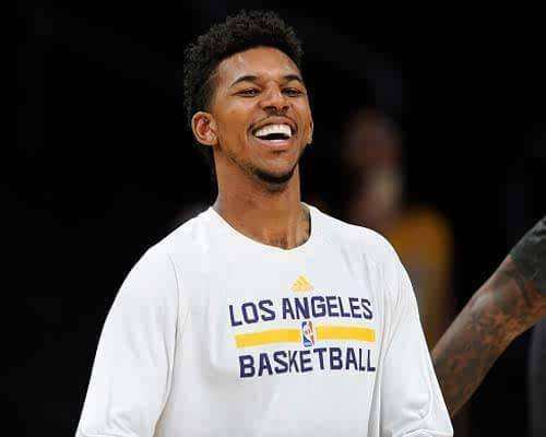 马特乌斯：昂达夫应重返德国队，他在锋线上的表现不可或缺（马特乌斯呼吁德国队再征召昂达夫：锋线价值不可或缺）