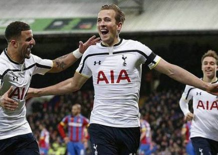 努萨出生于 努萨出生于